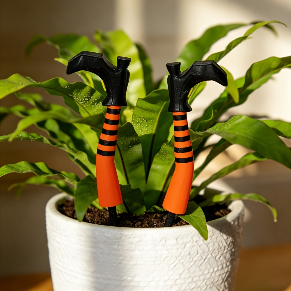 1 Pair of Witch Leg Plant Gard - огляд і ціна Plant Pot